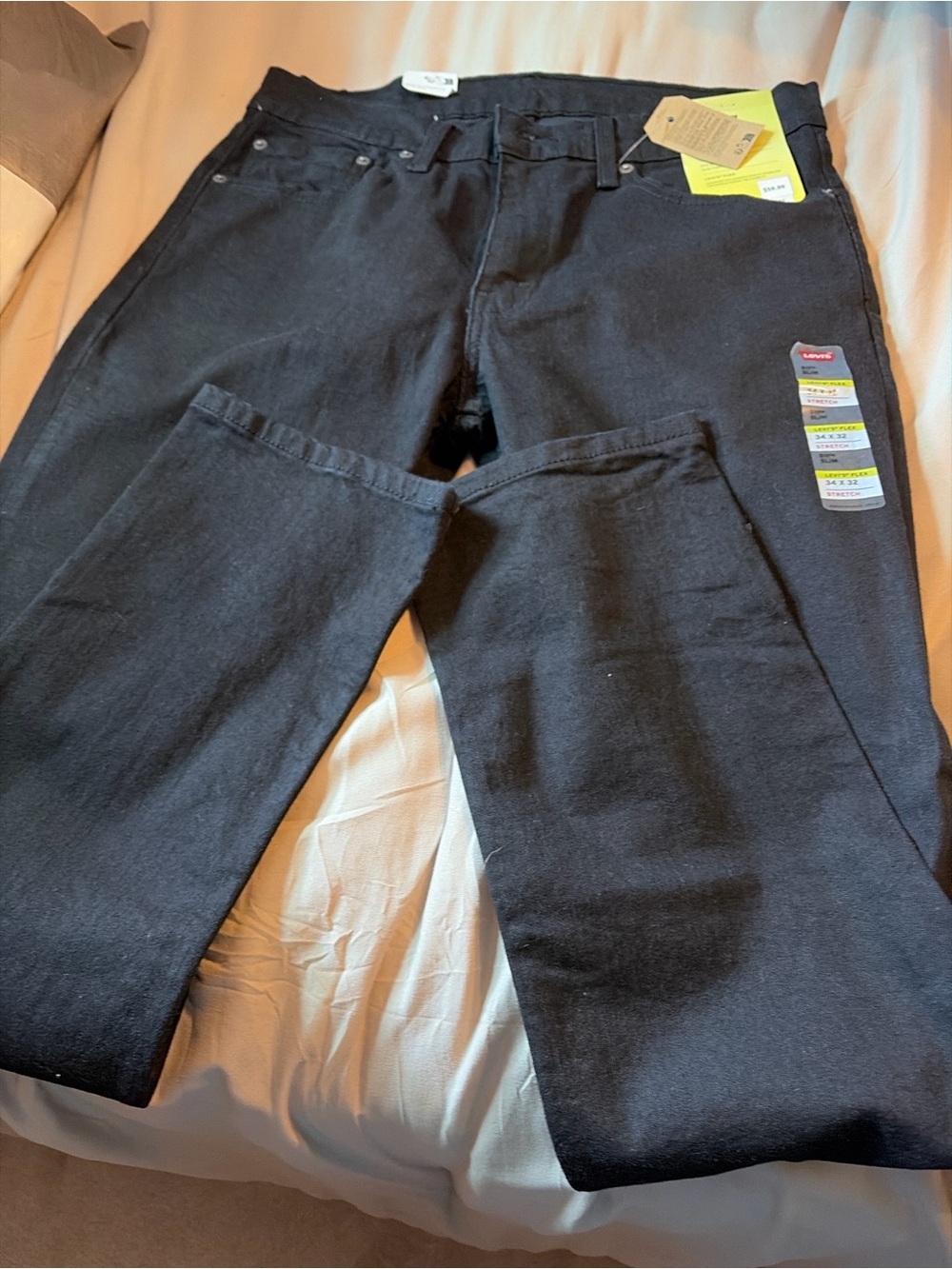 Levi's Men's Black Straight Jeans - Classic Denim